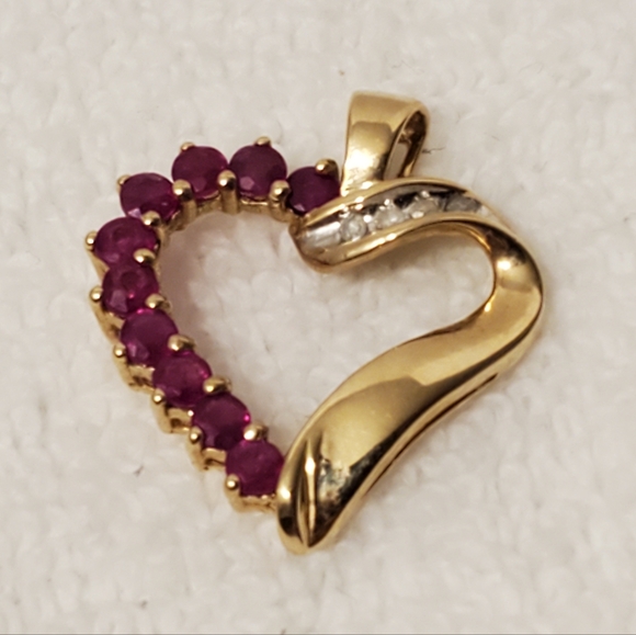Vintage 10 Karat Yellow Gold Open Heart Pendant Diamonds Red Rubies Women's - Picture 1 of 10